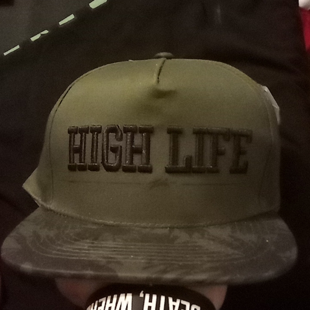 High life snap back hat